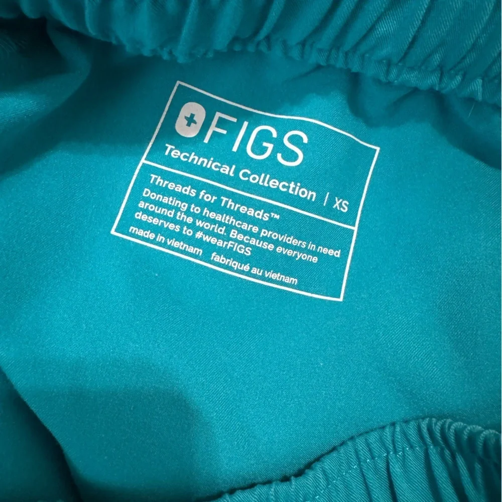 Figs Tansen Jogger Scrub Pants in Teal - XS